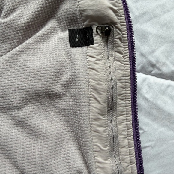 Nike ACG Convertible Purple Quilted Jacket - Picture 10 of 10